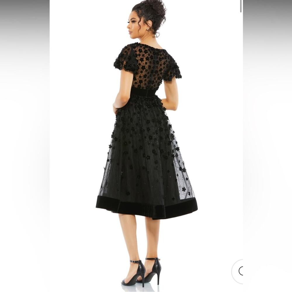 Mac Duggal EMBELLISHED BUTTERFLY SLEEVE VELVET HEM MIDI DRESS - Picture 13 of 13